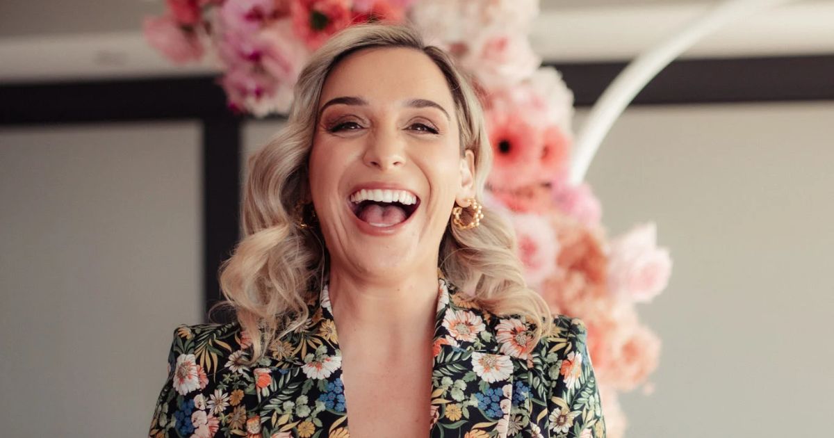 How to Supercharge Your Workday with Micro-Movements – Lizzie ...